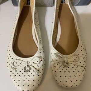 Nautica White Perforated Ballet Flats